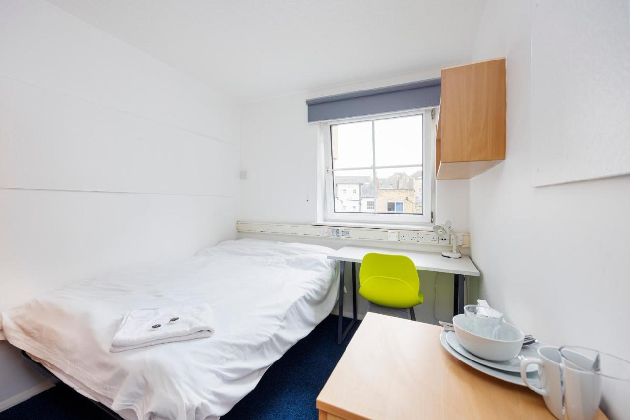 Comfortable Rooms, Southampton - Sk Σαουθάμπτον Εξωτερικό φωτογραφία